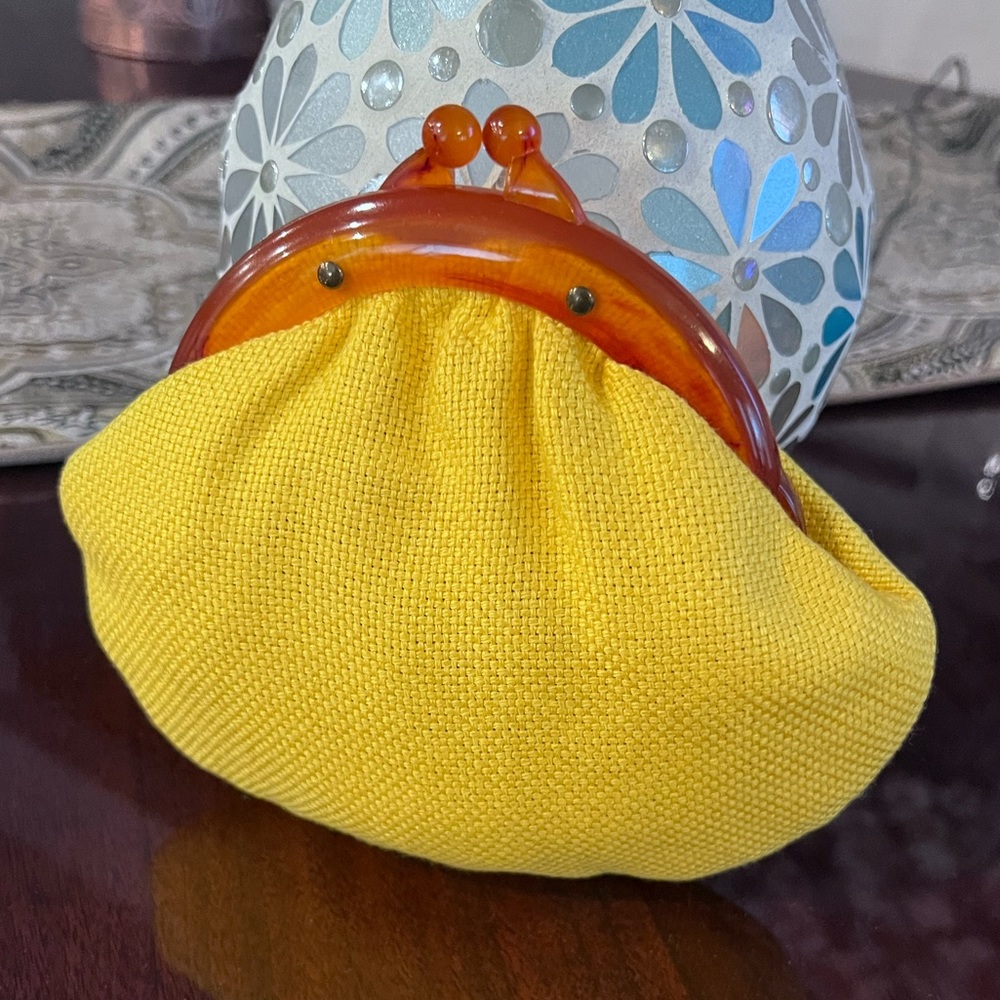 Vintage bright yellow clutch/coin bag